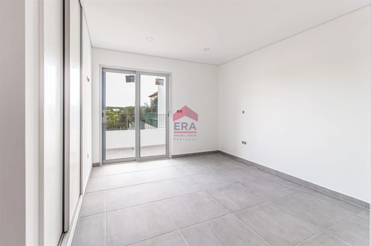 Moradia T3 para Venda em Tavira (Santa Maria e Santiago) Foto 18