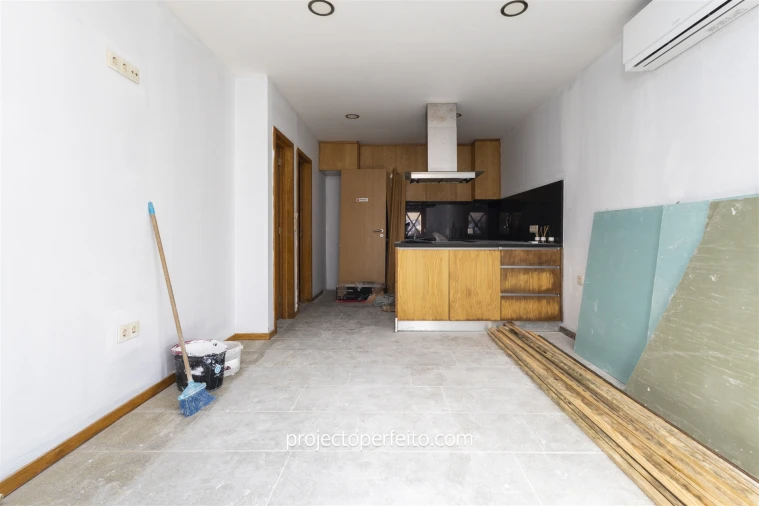 Moradia T2 para Venda em Santa Marinha e São Pedro da Afurada Foto 4