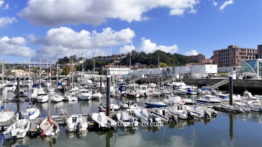 Moradia T2 para Venda em Santa Marinha e São Pedro da Afurada Foto 18