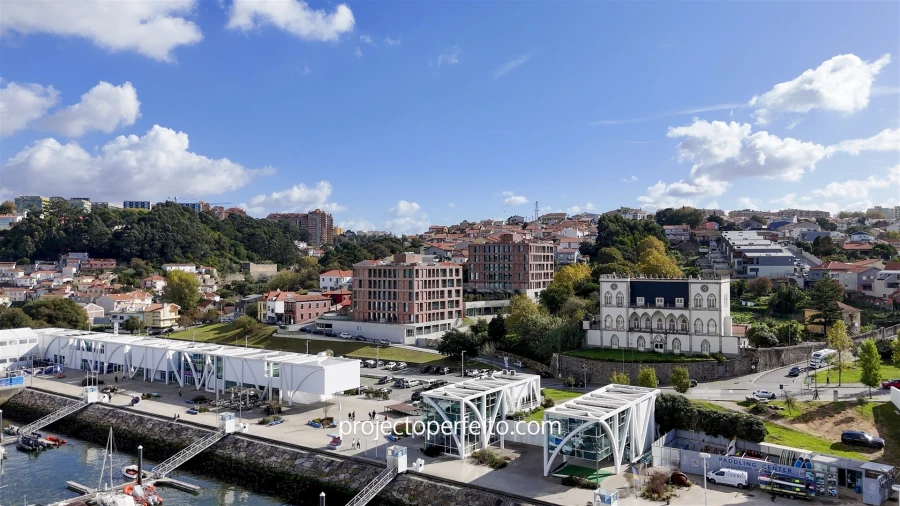 Moradia T2 para Venda em Santa Marinha e São Pedro da Afurada Foto 17