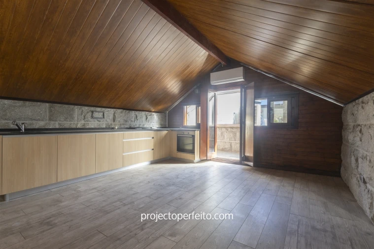 Moradia T2 para Venda em Santa Marinha e São Pedro da Afurada Foto 9