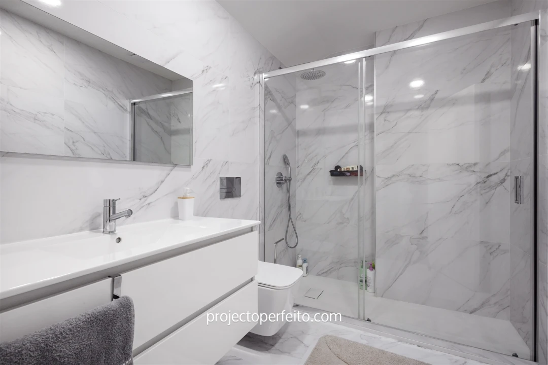 Moradia T3 para Venda em Canelas Foto 18