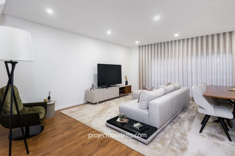 Moradia T3 para Venda em Canelas Foto 4