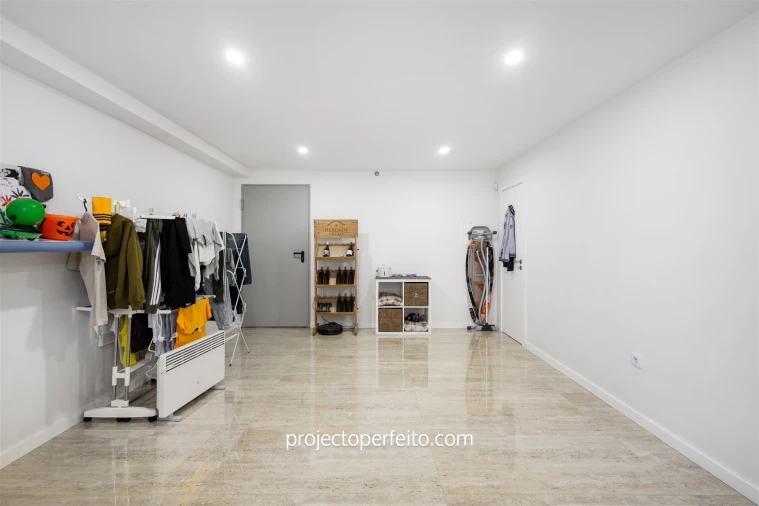 Moradia T3 para Venda em Canelas Foto 23