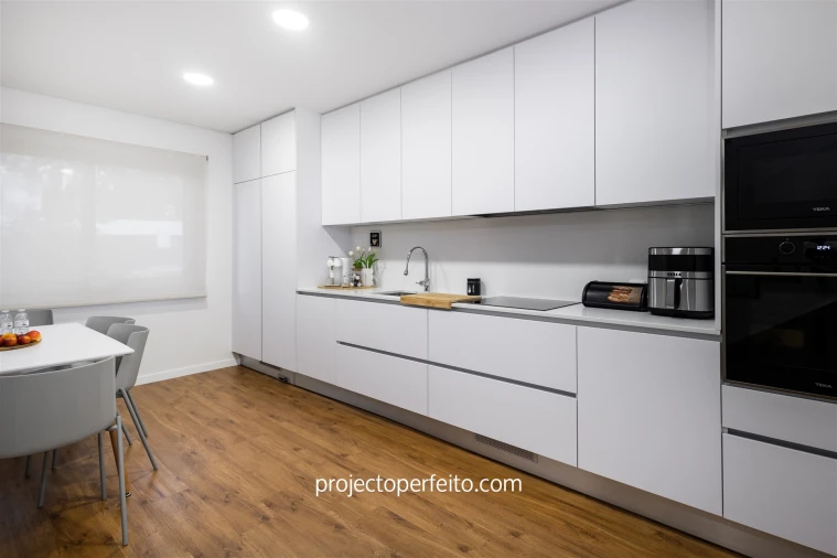 Moradia T3 para Venda em Canelas Foto 12