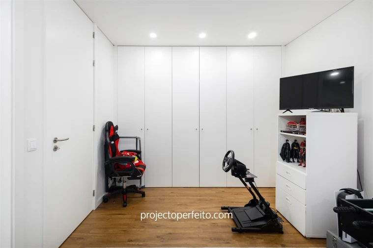 Moradia T3 para Venda em Canelas Foto 16