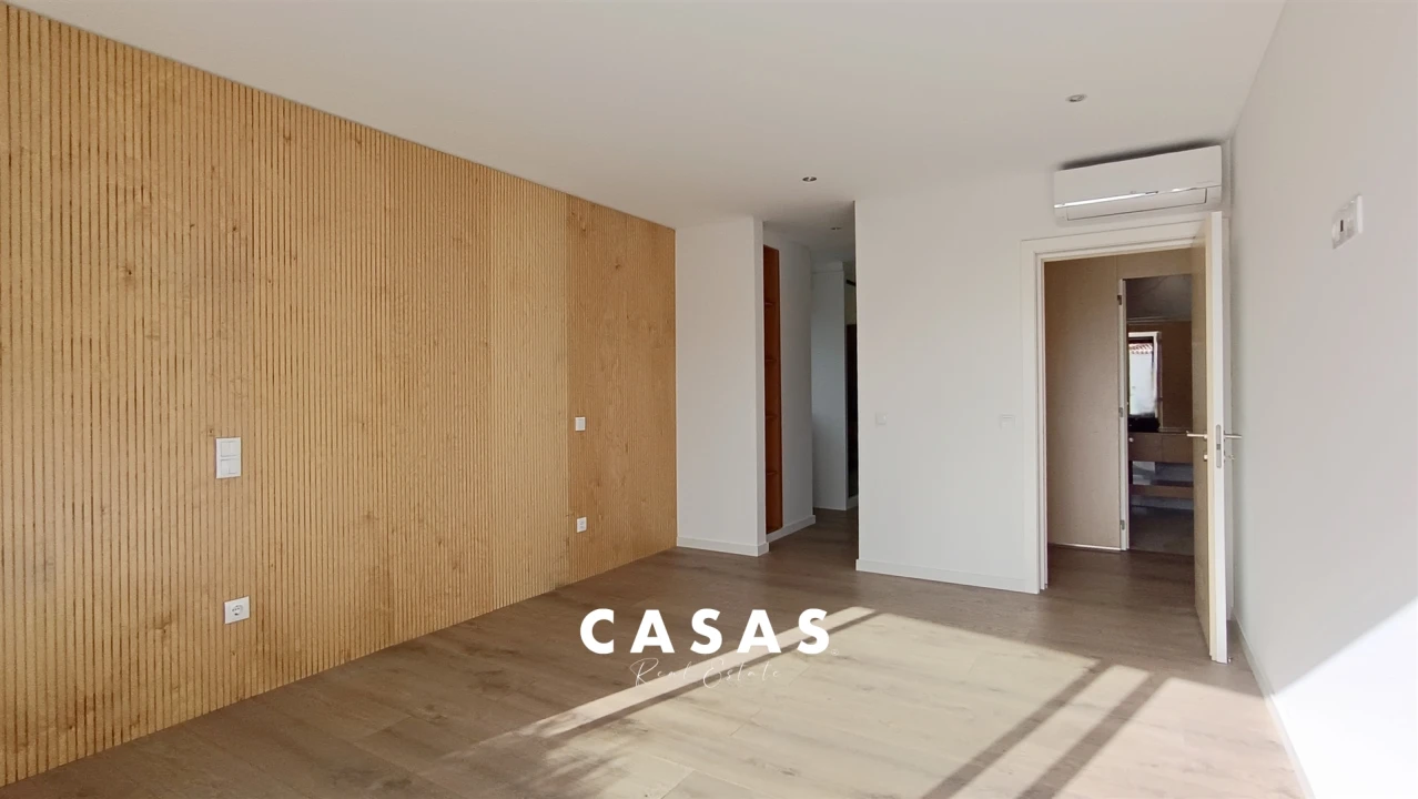 Apartamento T3 para Venda em Caniço Foto 33