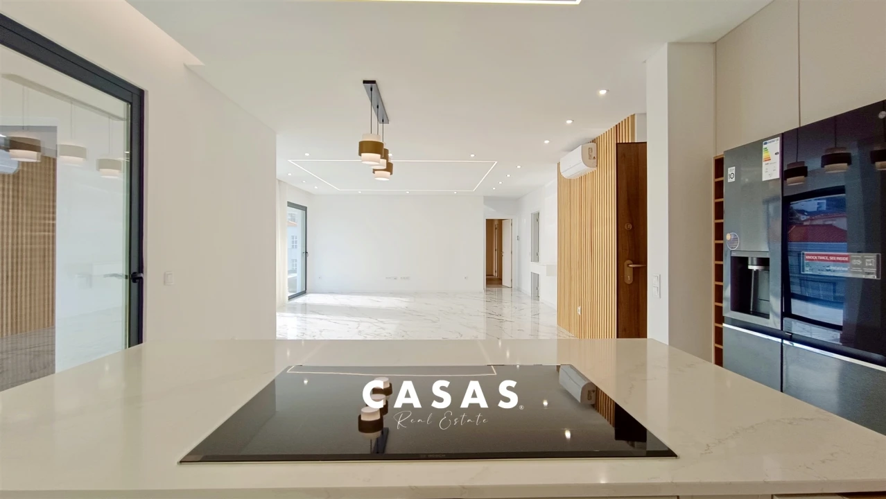 Apartamento T3 para Venda em Caniço Foto 14