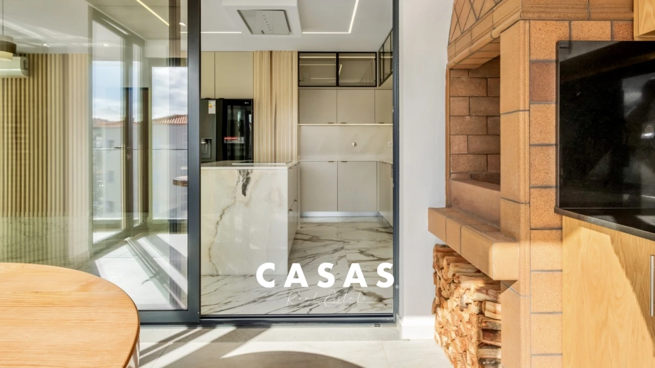 Apartamento T3 para Venda em Caniço Foto 10