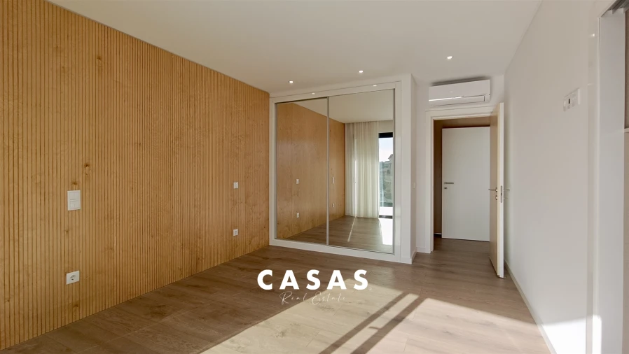 Apartamento T3 para Venda em Caniço Foto 26