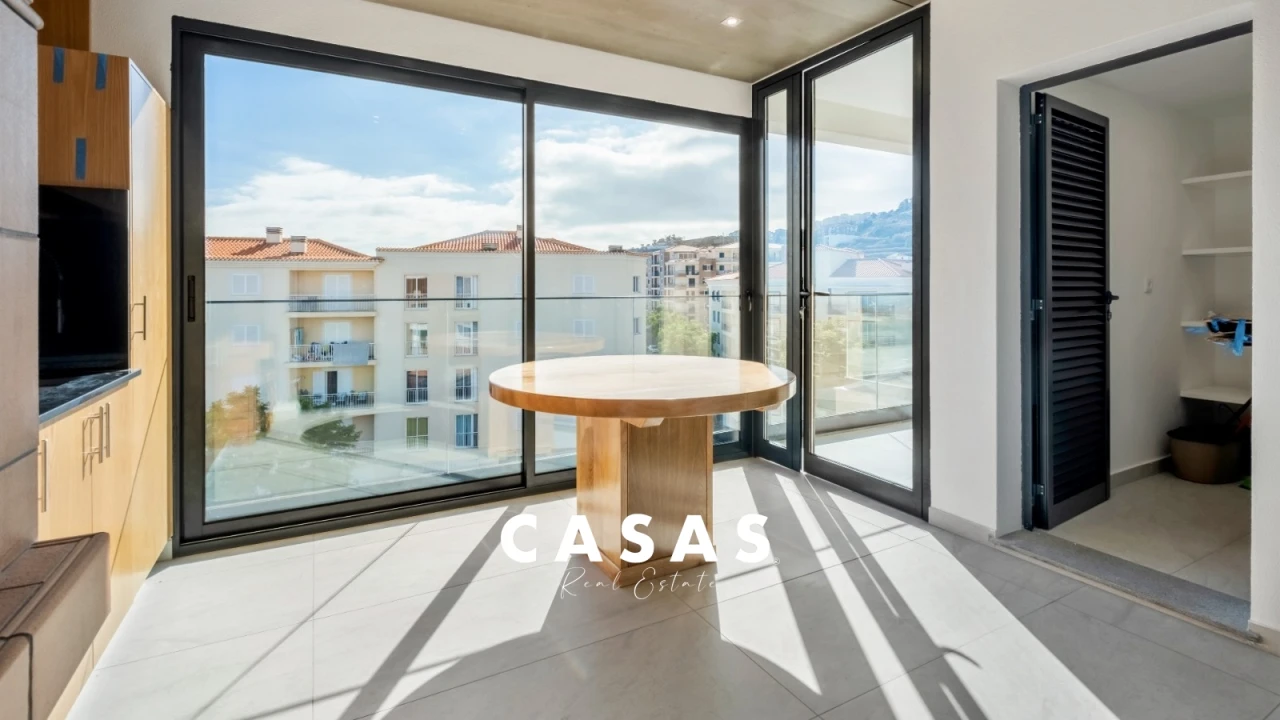 Apartamento T3 para Venda em Caniço Foto 8