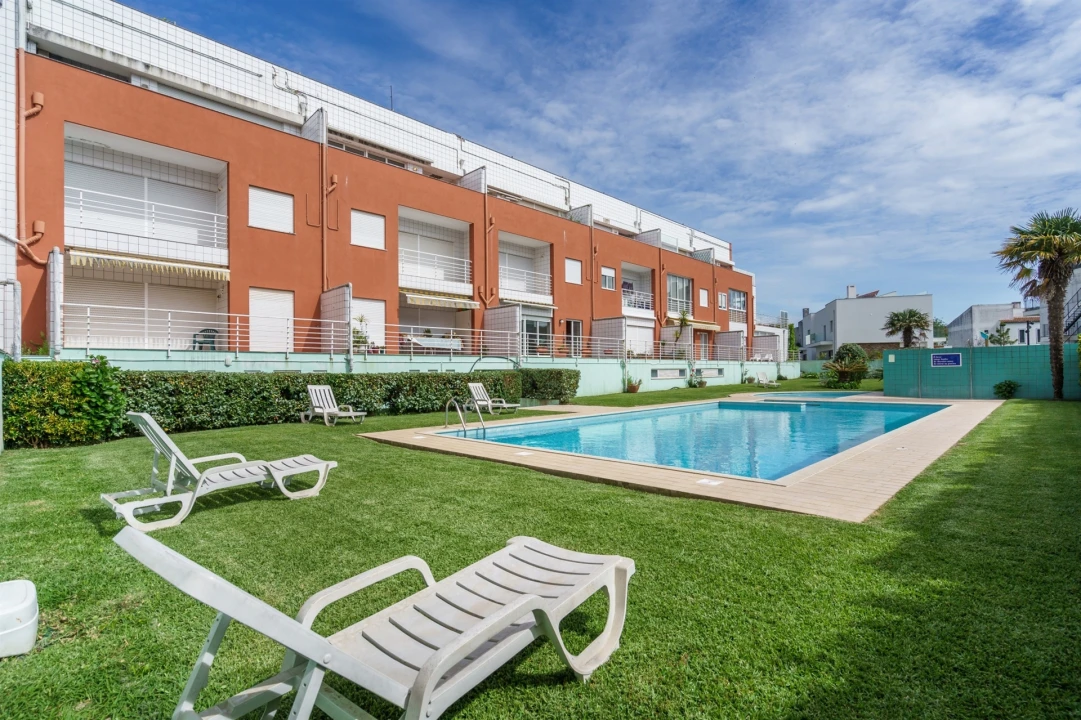 Apartamento T2 para Arrendamento férias em Apúlia e Fão Foto 1