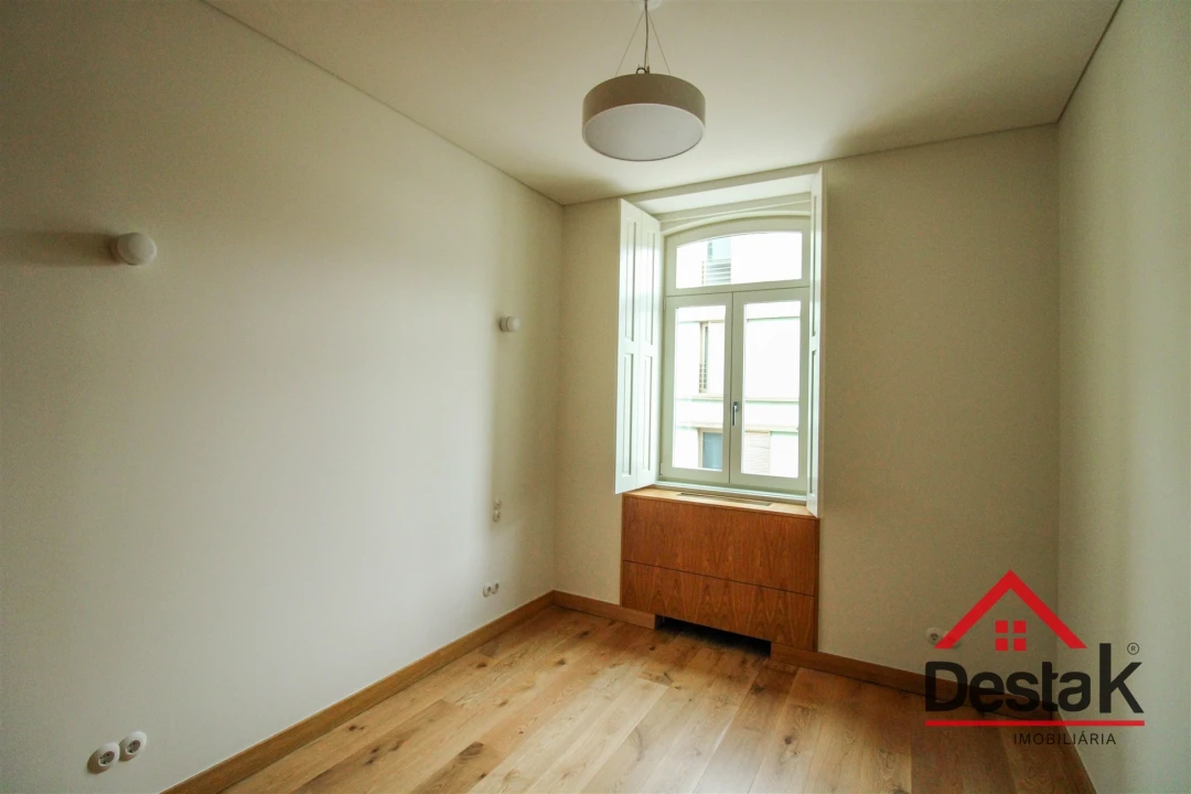 Apartamento T3 para Venda em Viseu Foto 6