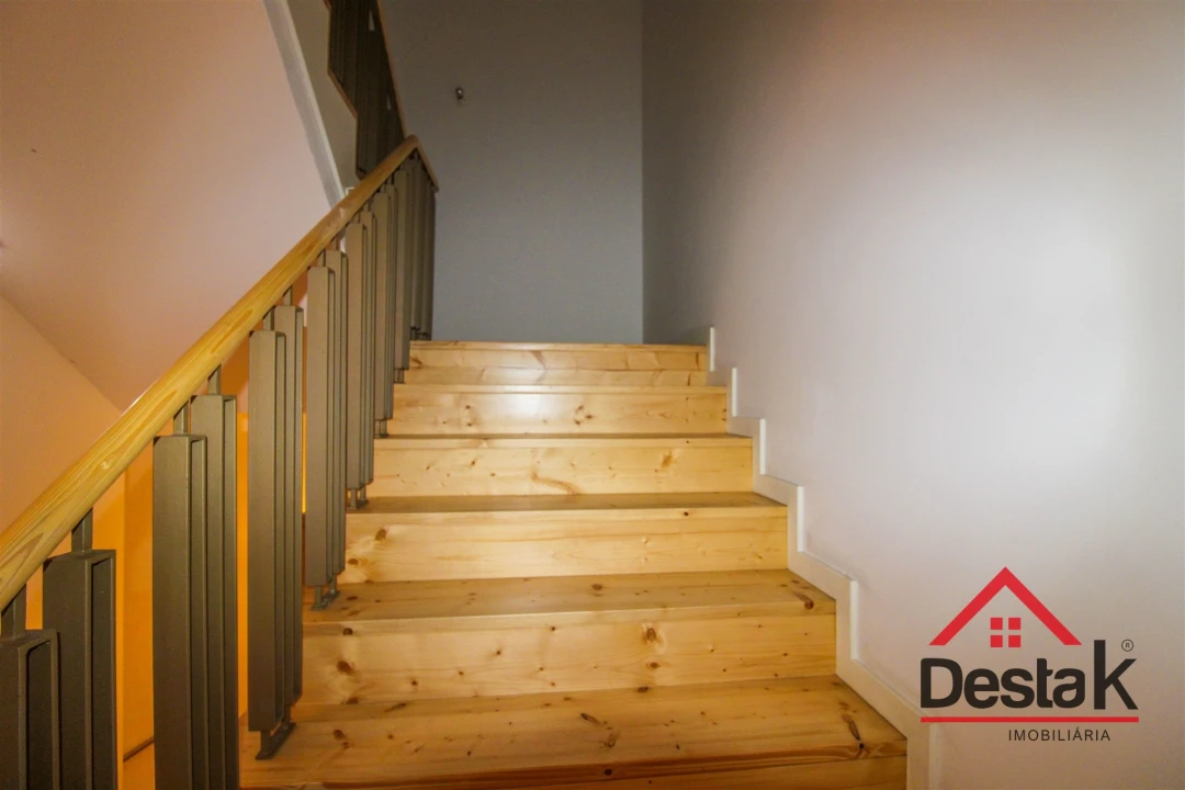 Apartamento T3 para Venda em Viseu Foto 12