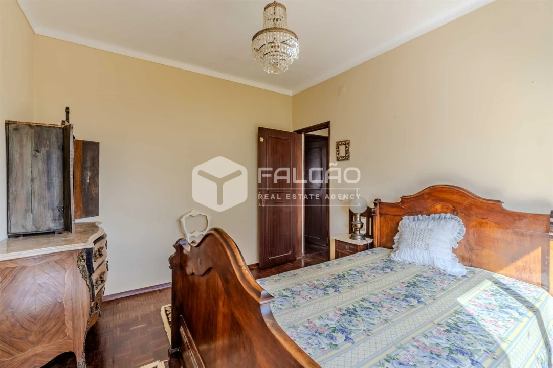 Moradia T5 para Venda em Marvila, Ribeira Santarém, São Salvador, São Nicolau Foto 14