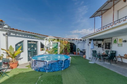 Moradia T5 para Venda em Marvila, Ribeira Santarém, São Salvador, São Nicolau