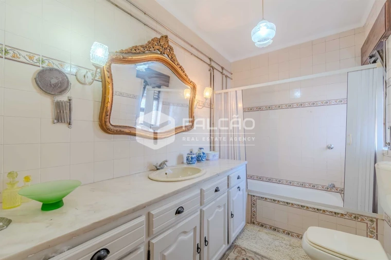 Moradia T5 para Venda em Marvila, Ribeira Santarém, São Salvador, São Nicolau Foto 20
