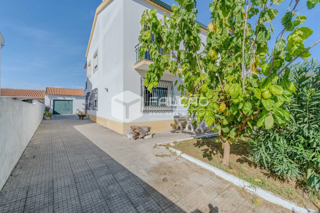 Moradia T5 para Venda em Marvila, Ribeira Santarém, São Salvador, São Nicolau Foto 38