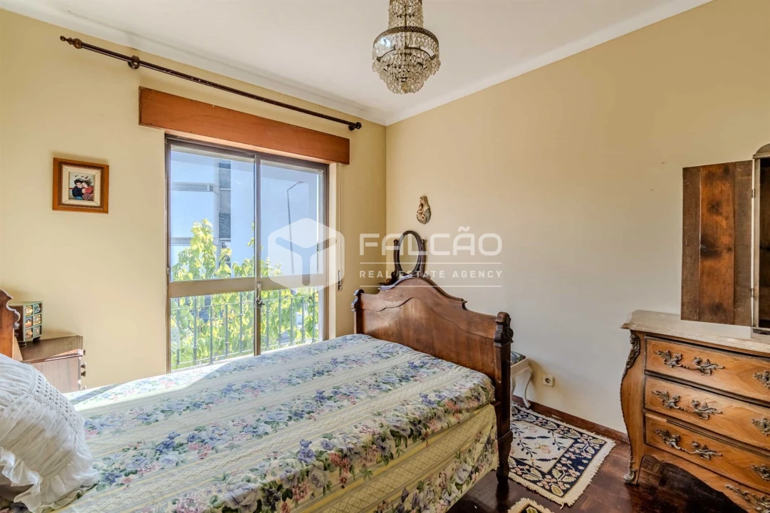 Moradia T5 para Venda em Marvila, Ribeira Santarém, São Salvador, São Nicolau Foto 13