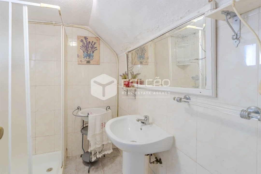 Moradia T5 para Venda em Marvila, Ribeira Santarém, São Salvador, São Nicolau Foto 11
