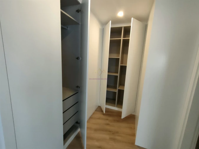 Apartamento T2 para Arrendamento em Pontinha e Famões Foto 22