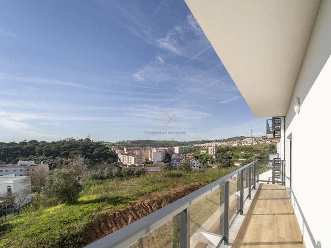 Apartamento T2 para Arrendamento em Pontinha e Famões Foto 6