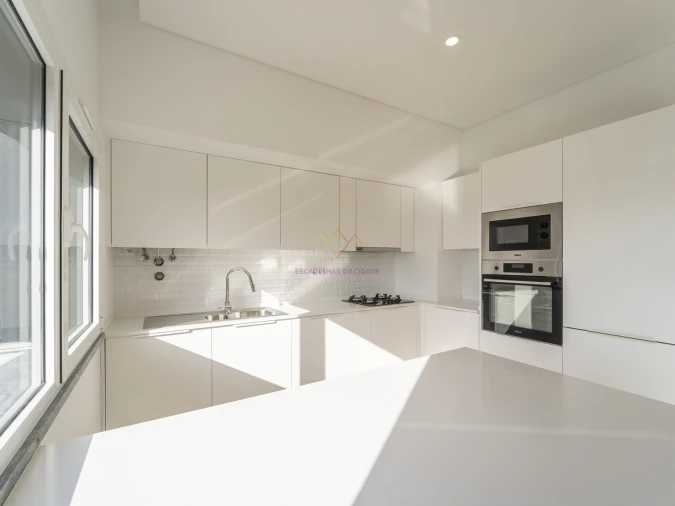 Apartamento T2 para Arrendamento em Pontinha e Famões Foto 17