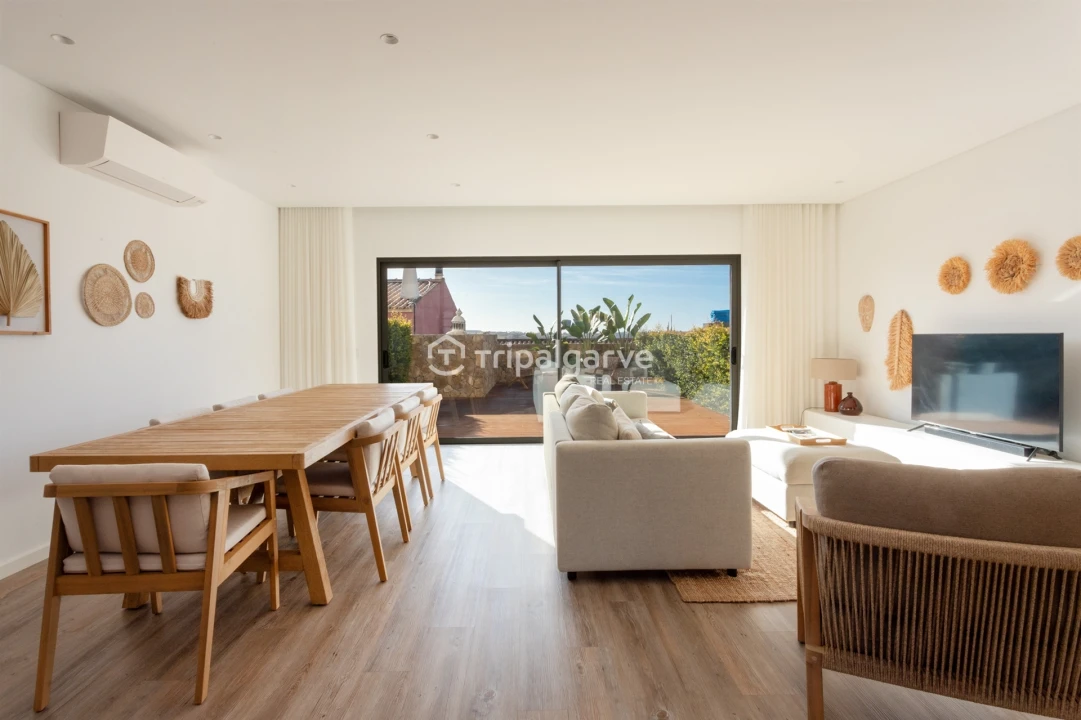 Moradia T3 para Venda em Guia Foto 1