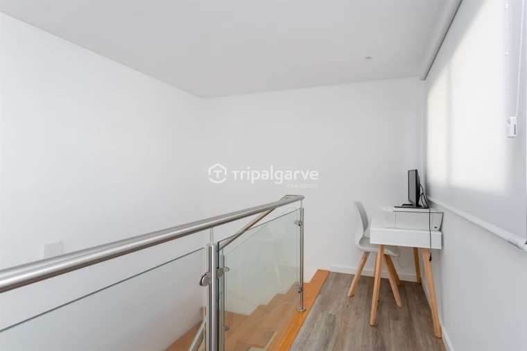 Moradia T3 para Venda em Guia Foto 29