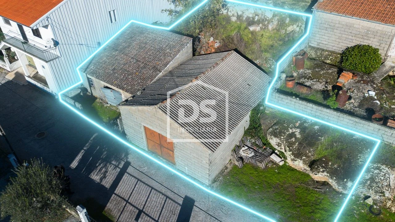 Armazém para Venda em Pinzio Foto 1