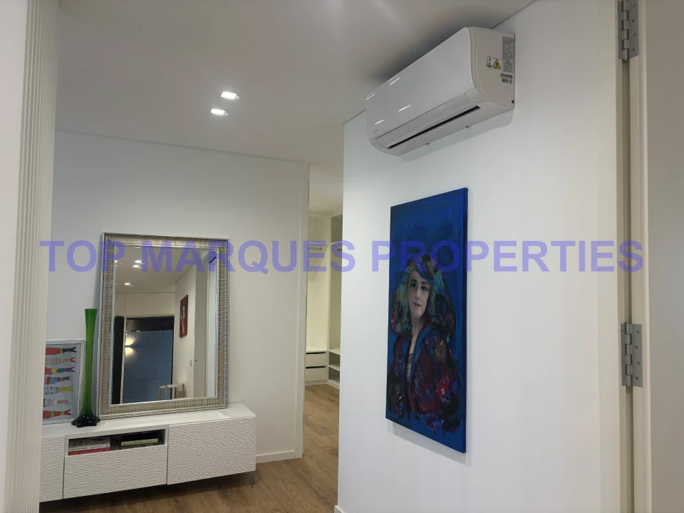 Apartamento T4 para Venda em Olhão Foto 26