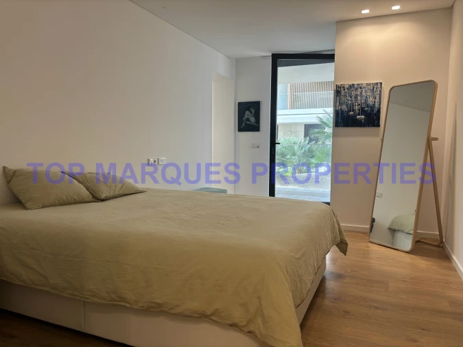 Apartamento T4 para Venda em Olhão Foto 22