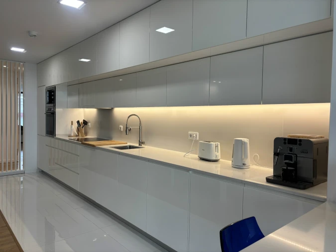 Apartamento T4 para Venda em Olhão Foto 4