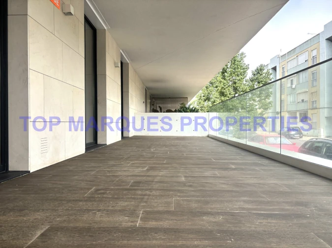 Apartamento T4 para Venda em Olhão Foto 8