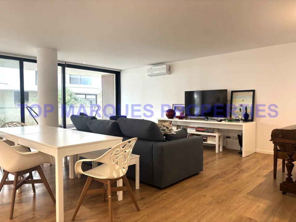 Apartamento T4 para Venda em Olhão Foto 6