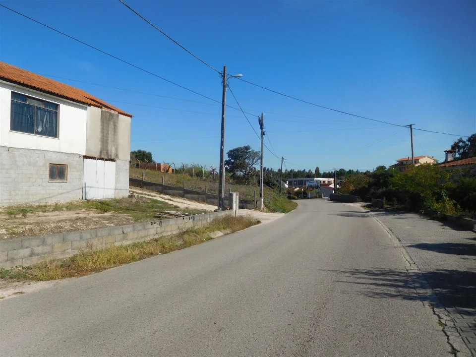 Moradia T3 para Venda em Vinha da Rainha Foto 40