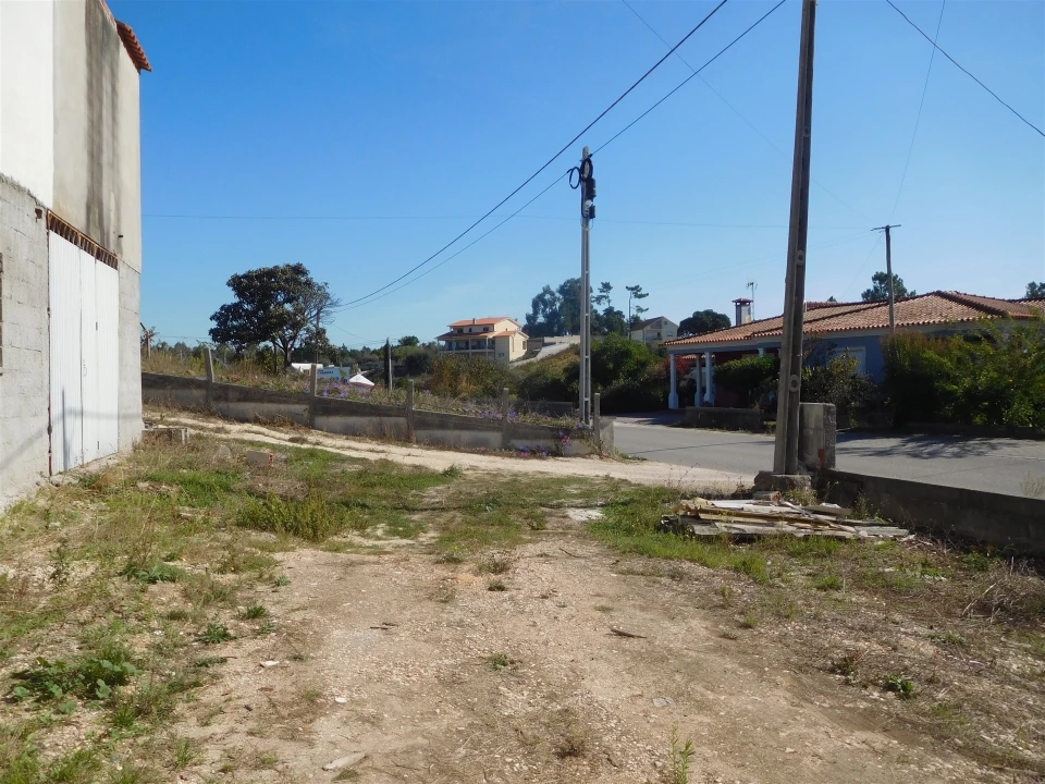 Moradia T3 para Venda em Vinha da Rainha Foto 55