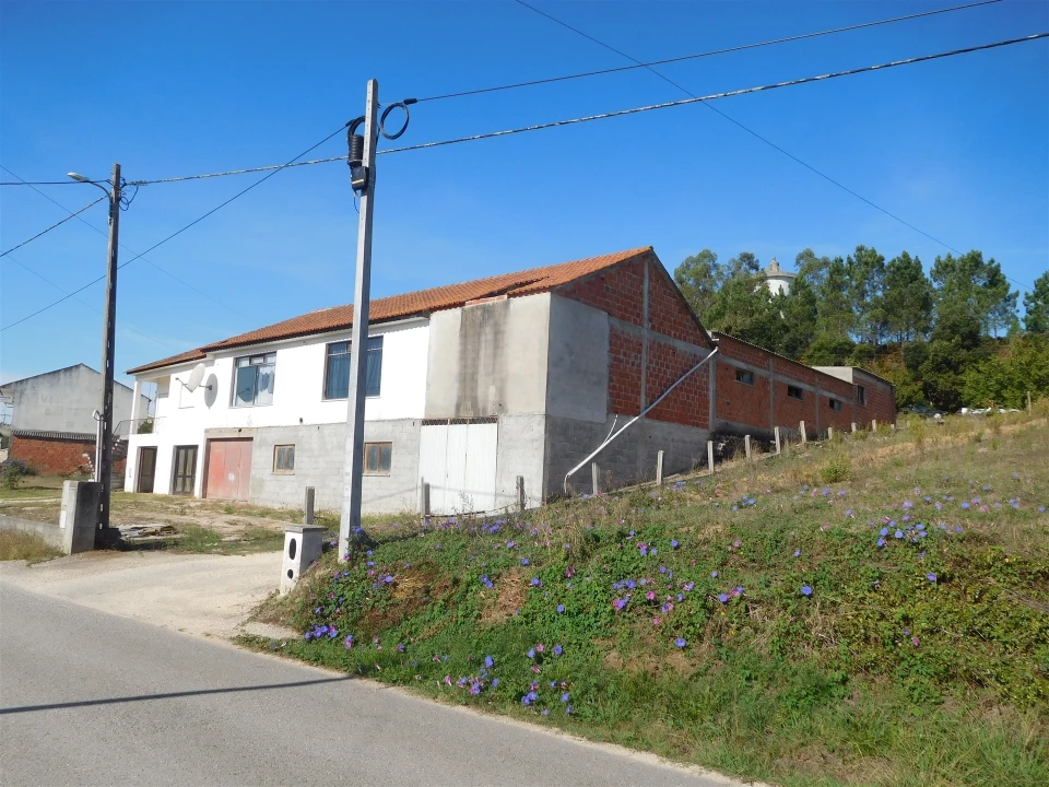 Moradia T3 para Venda em Vinha da Rainha Foto 42