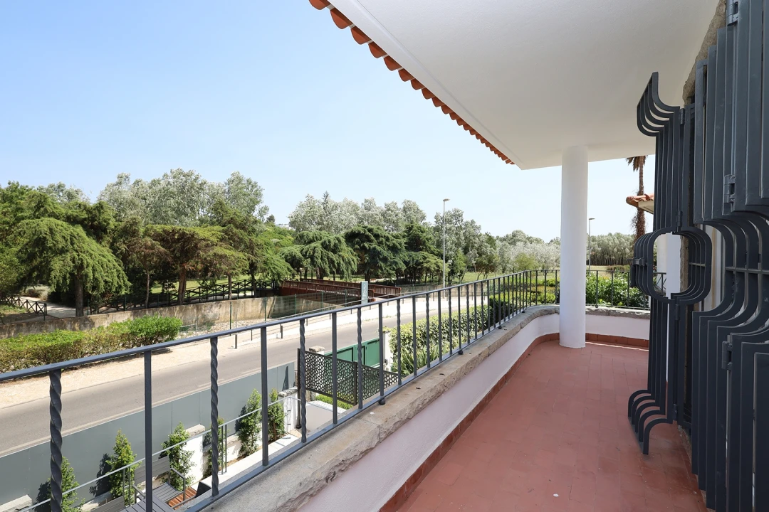 Moradia T5 para Venda em Oeiras e São Julião da Barra, Paço de Arcos e Caxias Foto 31