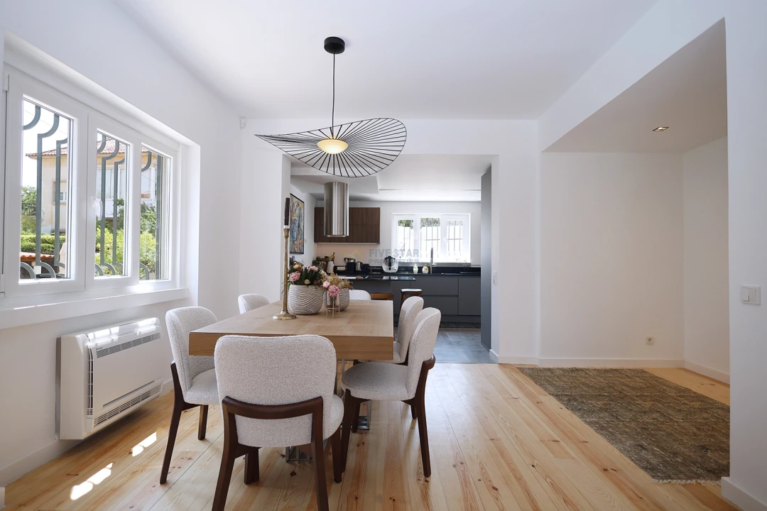 Moradia T5 para Venda em Oeiras e São Julião da Barra, Paço de Arcos e Caxias Foto 15