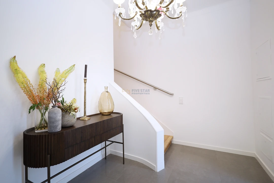 Moradia T5 para Venda em Oeiras e São Julião da Barra, Paço de Arcos e Caxias Foto 5