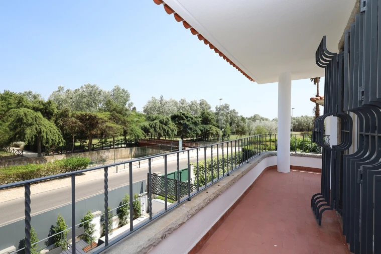 Moradia T5 para Venda em Oeiras e São Julião da Barra, Paço de Arcos e Caxias Foto 31