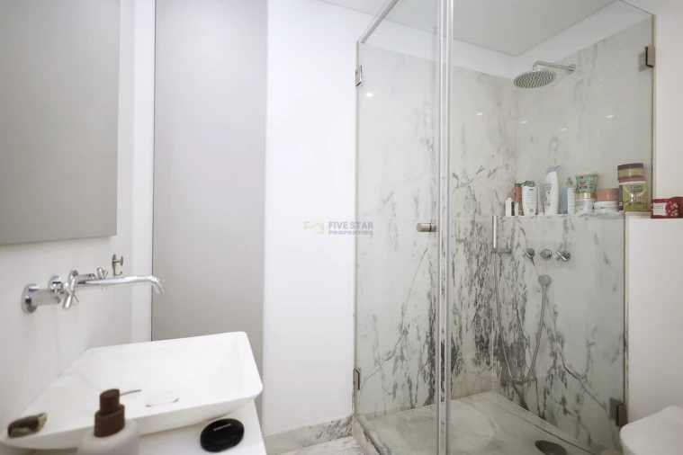 Moradia T5 para Venda em Oeiras e São Julião da Barra, Paço de Arcos e Caxias Foto 35