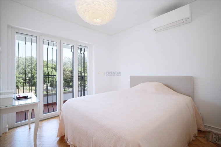 Moradia T5 para Venda em Oeiras e São Julião da Barra, Paço de Arcos e Caxias Foto 28