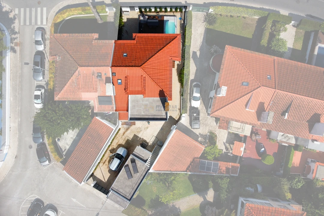 Moradia T5 para Venda em Oeiras e São Julião da Barra, Paço de Arcos e Caxias Foto 58