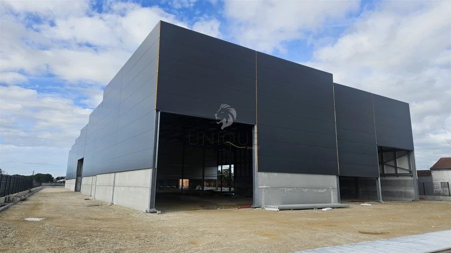 Armazém para Venda em Esgueira Foto 16