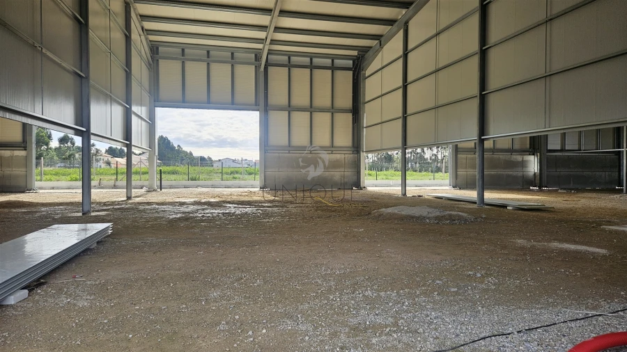 Armazém para Venda em Esgueira Foto 26