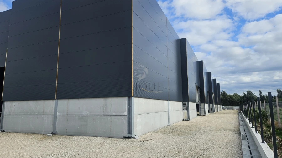 Armazém para Venda em Esgueira Foto 17