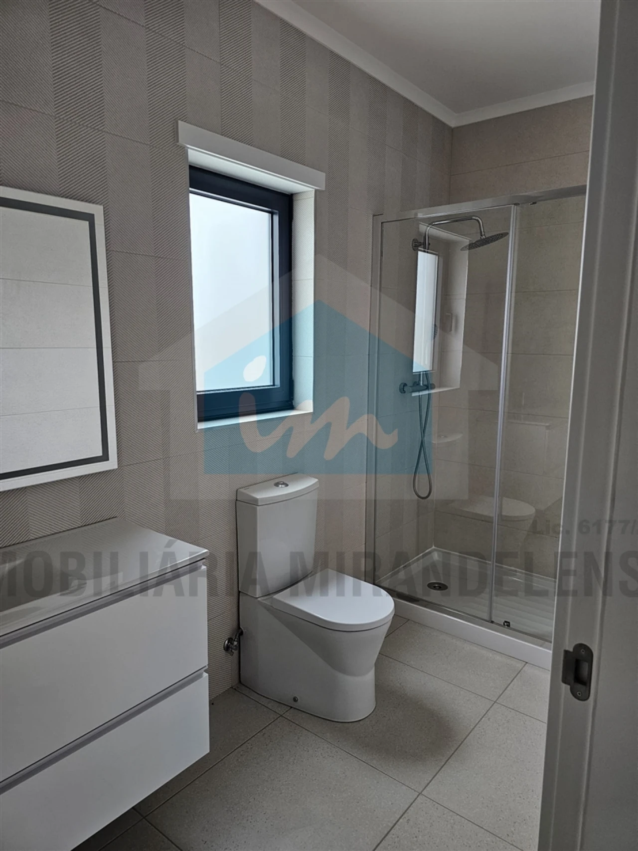 Moradia T4 para Venda em Mirandela Foto 12