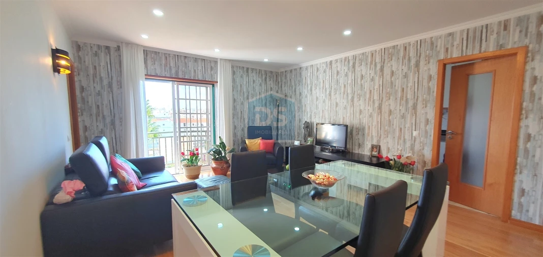 Apartamento T1 para Venda em Quarteira Foto 17